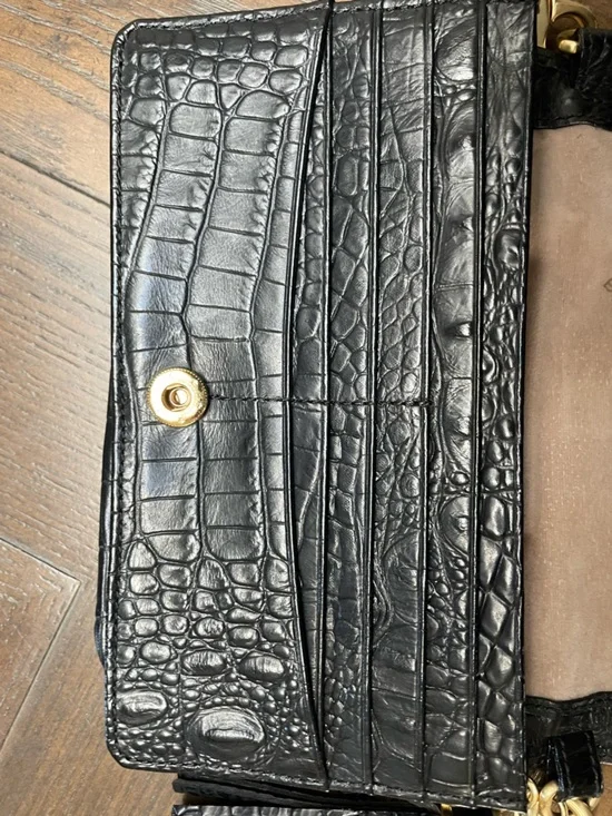 Brahmin Black Croc Embossed Leather Crossbody Wallet Clutch Tassel - Picture 12 of 14